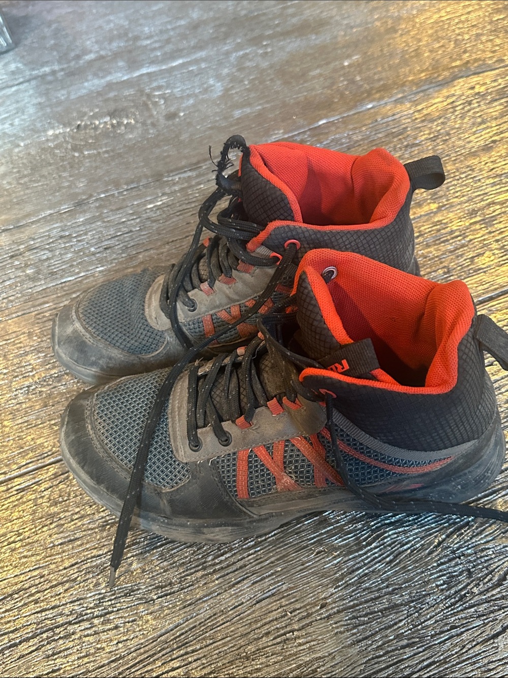 RBX Men's Black and Red Athletic Hiking Boots - Picture 3 of 7